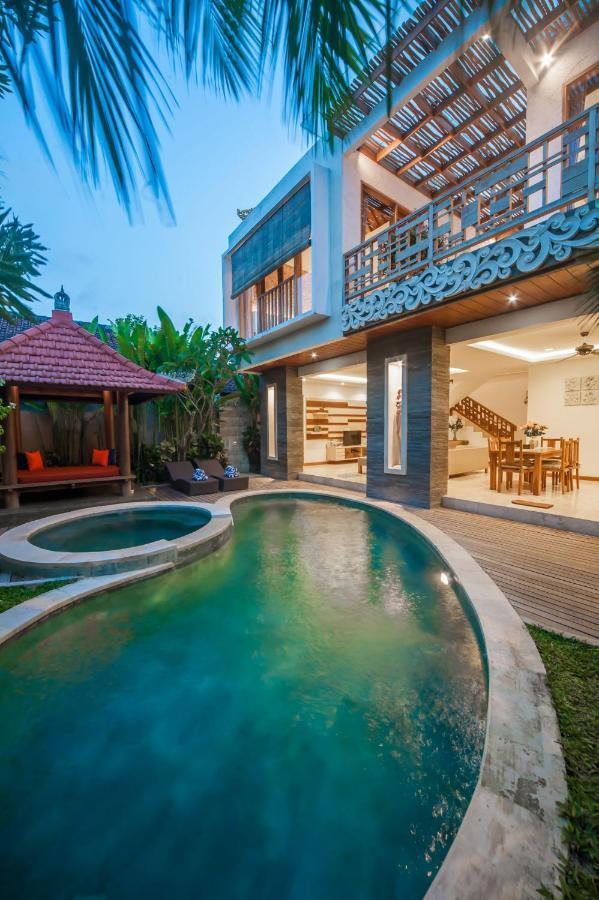Villa Suzuki 2 Seminyak Eksteriør billede